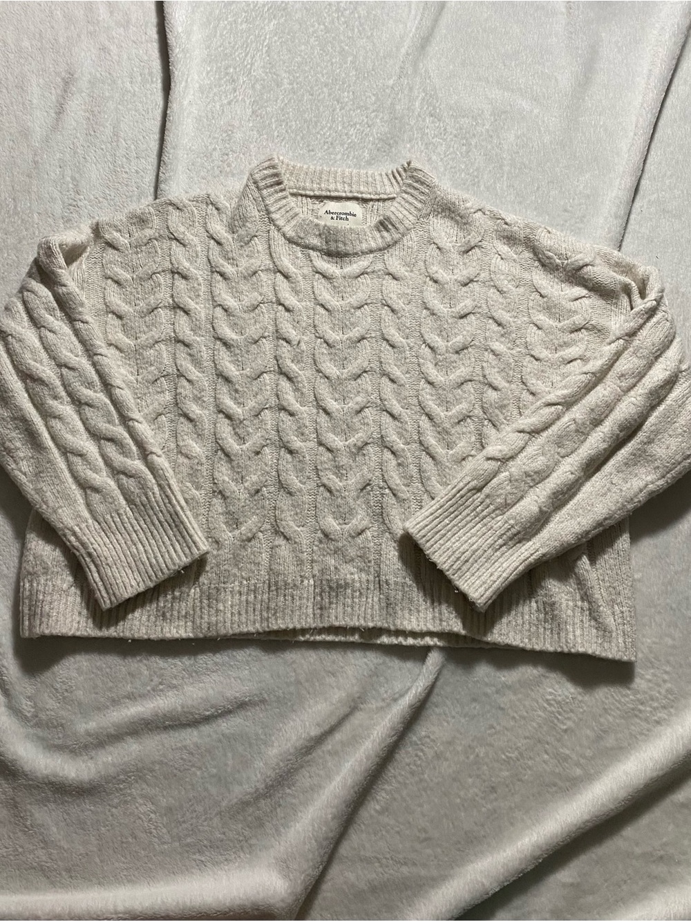 Abercrombie & Fitch Cream Cable Knit Crewneck Sweater